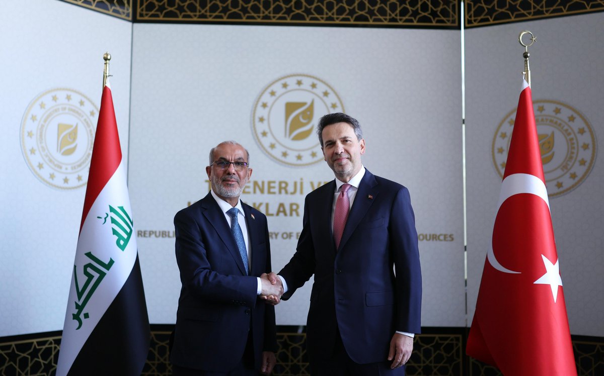 ConflictTR's tweet photo. SONDAKİKA

Enerji ve Tabii Kaynaklar Bakanı Alparslan Bayraktar, Irak ile Türkiye-Irak Ham Petrol Boru Hattı'nın etkin kullanımı için 1 yıllık anlaşma imzalandığını açıkladı.   

Anlaşmayla günlük 750 bin varil petrol taşınacak. https://t.co/r6HAFK7iZ8