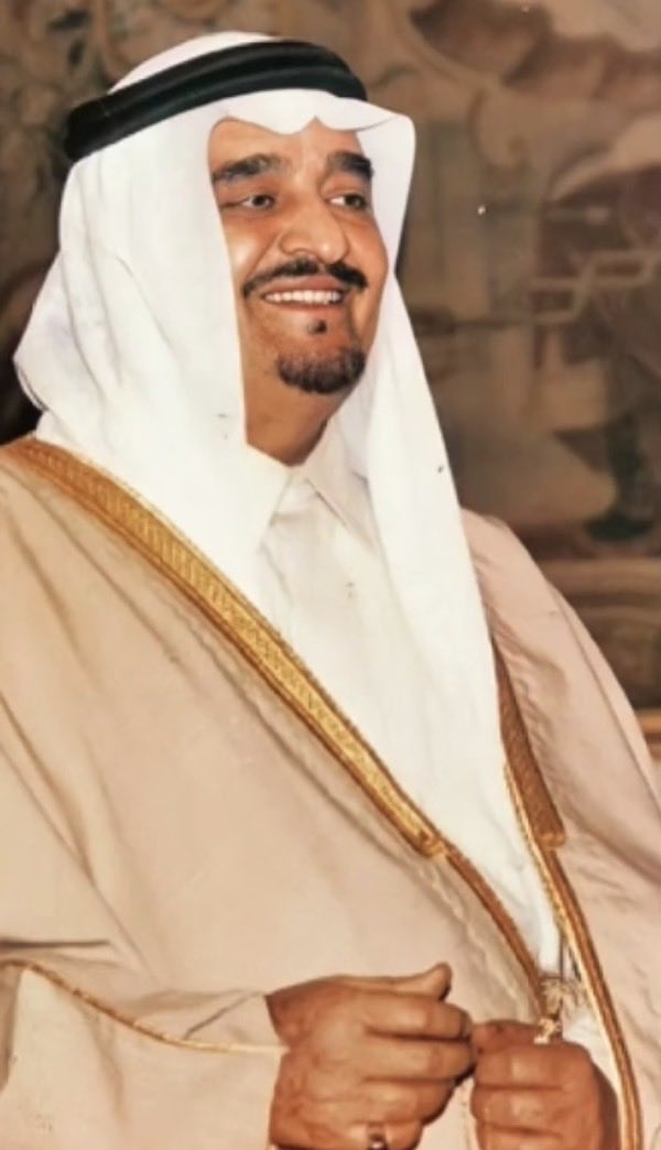alsaud1ksa's tweet photo. في مثل هذا اليوم 1 أغسطس 
2005 رحل قائدٌ عظيم 
الملك فهد بن عبدالعزيز آل سعود
خلّد التاريخ أفعاله وإنجازاته العظيمة 
في خدمة دينه ووطنه وأمته
اللهمّ اجعل قبره روضةً من رياض الجنة
وارزقه الفردوس الأعلى 

#ذكرى_وفاة_الملك_فهد https://t.co/ikwE8PTrA6