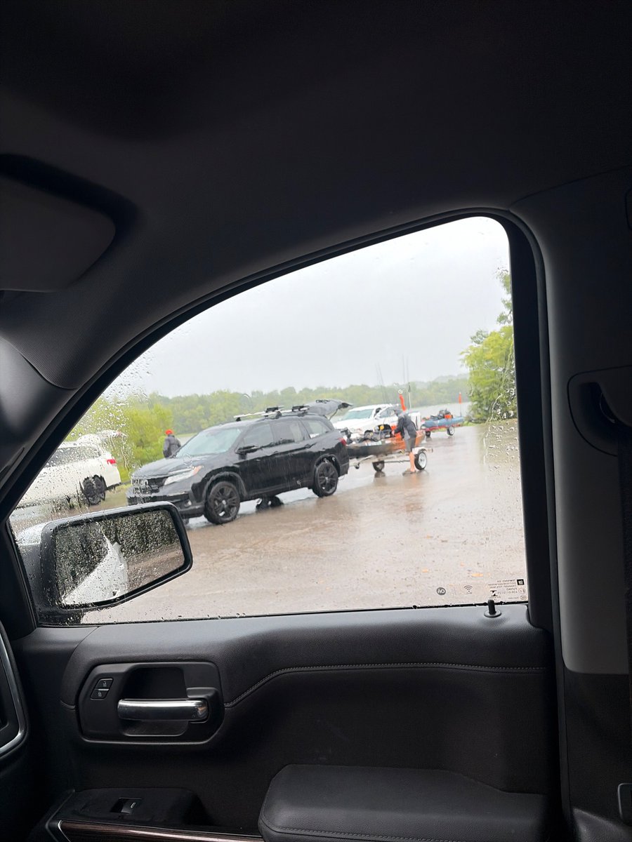 DeJesusFishing's tweet photo. Fishing tournament on Percy Priest in the rain, will be a fun one. I’m starting a fishing channel soon called  FFC Fishing For Christ. Going to be about fishing but also talking about how it’s helped me with depression, anxiety, and addiction. I will post more info soon. But God! https://t.co/nuflDnjaJp