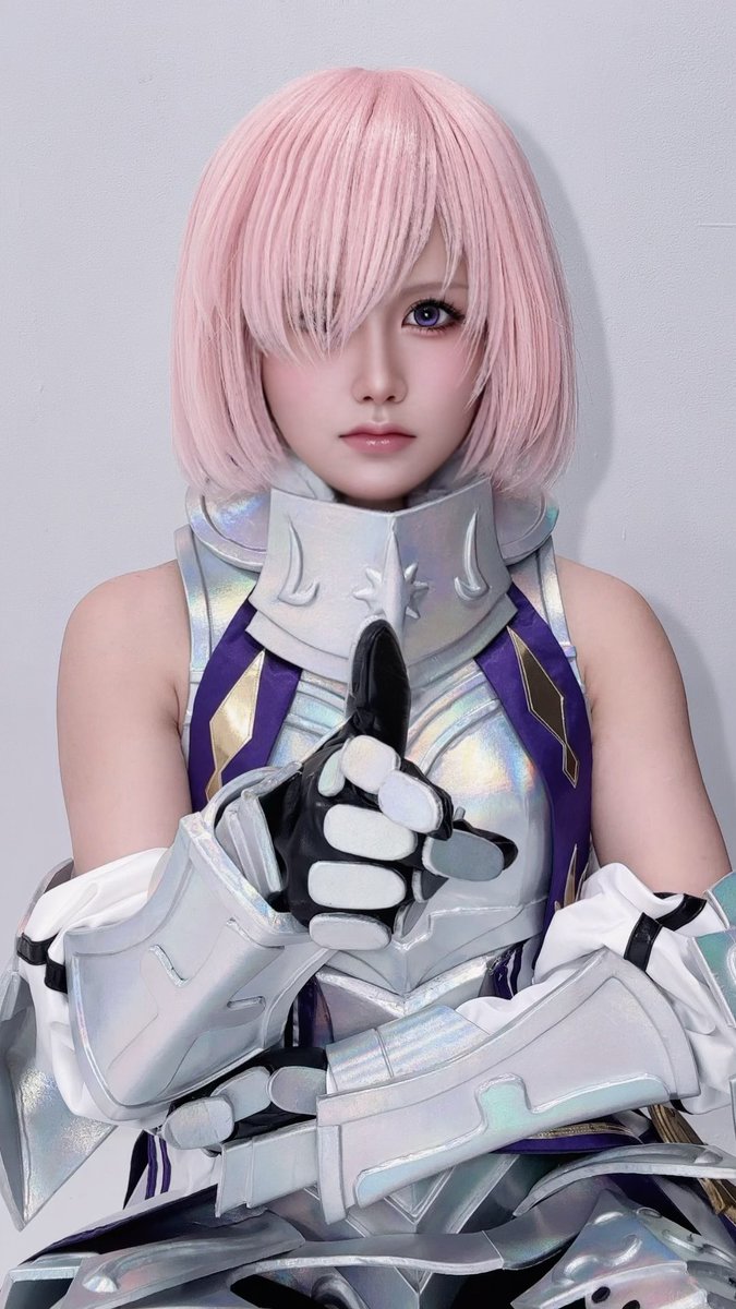 9_E_D_'s tweet photo. リリスさん、水着になったそうですが、
あまり調子に乗らないように。
わたしはすでに2着持っていますので🫵 https://t.co/SOwkvahc3f