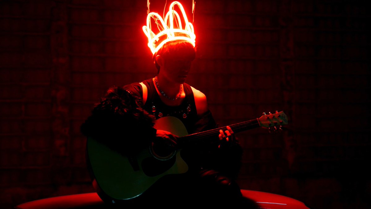 blissofmarc's tweet photo. this concept so sooooo gooood😭🫶🏻 

#MARCKRIS
#HOPEFULLYITLEADSSOMEWHERE
#BUS_TheSecondAlbum https://t.co/Nc0NxLYDdR