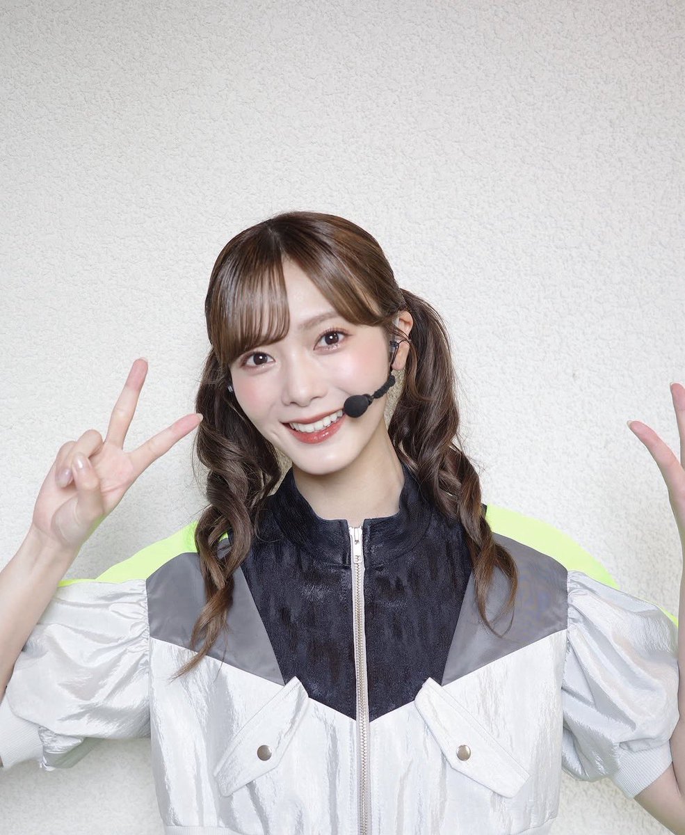 honos2luv's tweet photo. 新衣装もめちゃかわいい❕❕
水分とってゆっくりしてね🩵
#honogram https://t.co/b40ymEpkRh