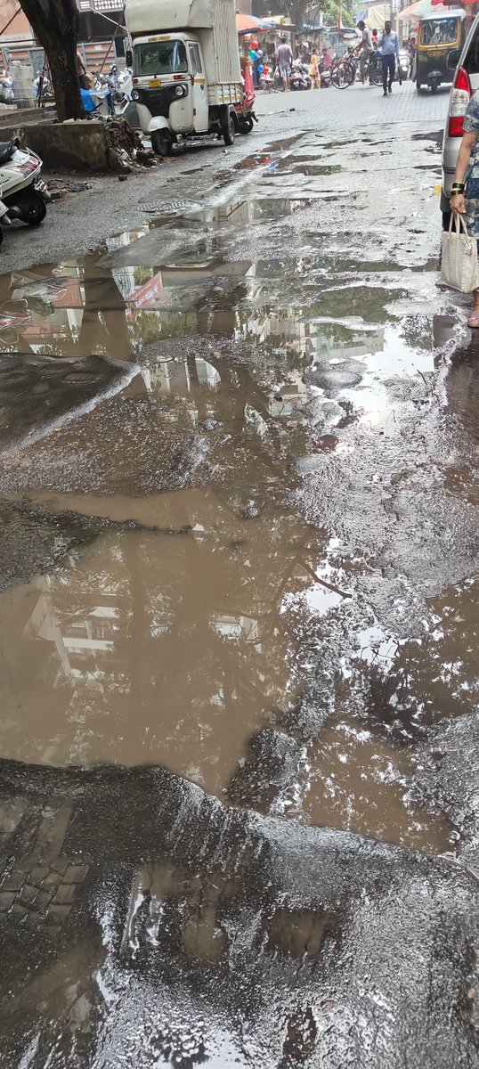 JdsJay's tweet photo. @mybmcWardN @JadhavRakhee @Dev_Fadnavis @CMOMaharashtra Still work has not yet started https://t.co/qvWz4POKDP