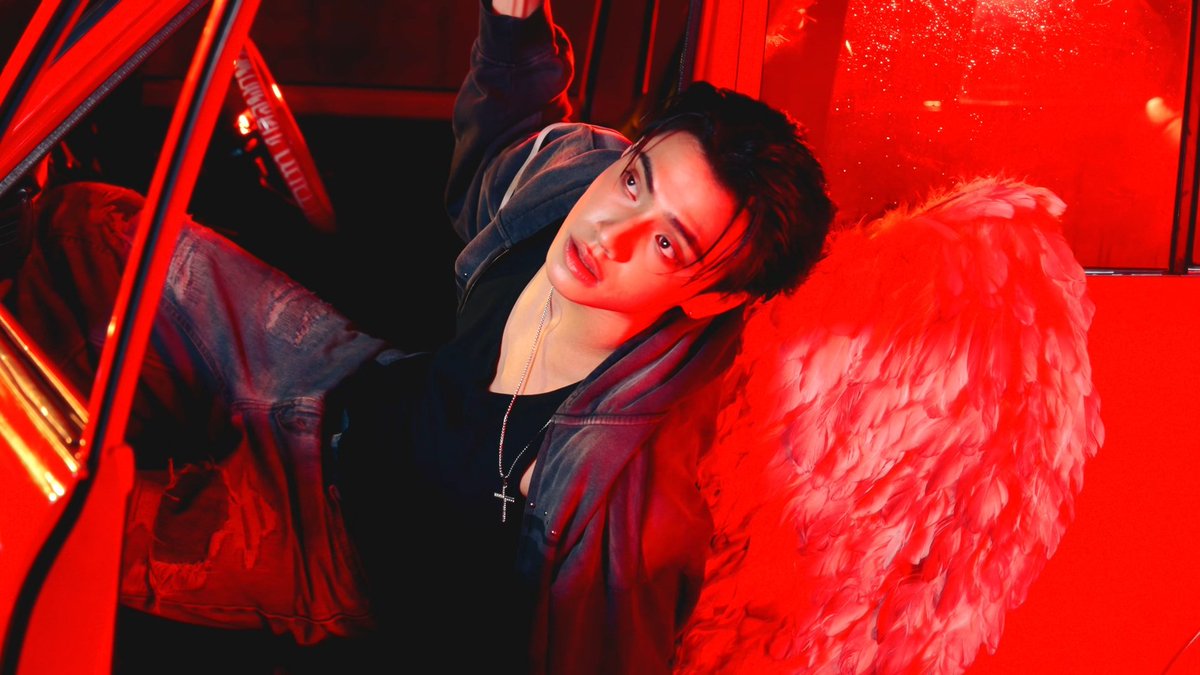NiceTy4's tweet photo. น้องภีมหล่อมากกกกกกกก 🔥🔥🔥
#PEEMWASU https://t.co/Bg0nhGJd1J