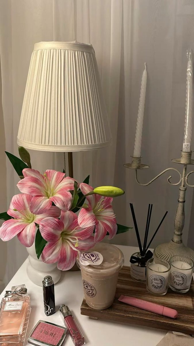 Visualvault2 tweet picture
