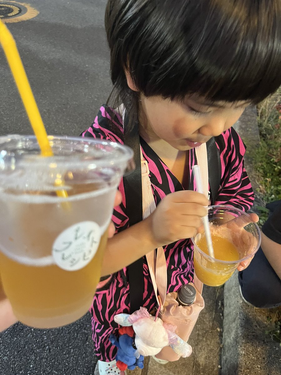 10_hql's tweet photo. 店の高校生と遊びいった！ https://t.co/hTlvAURVe9