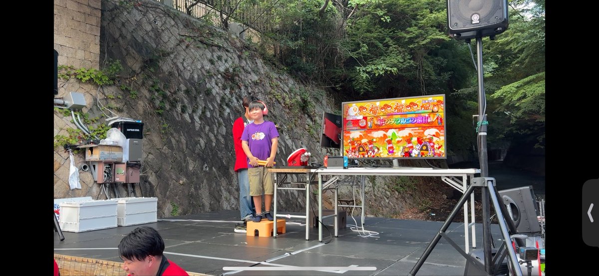 goniha528's tweet photo. 自然の中で太鼓の達人‼️🫢

ドンカツカップの解説を務めました！
めちゃくちゃ楽しかった〜〜〜

兵庫またねー✋😼 https://t.co/ACuRRQ50VI
