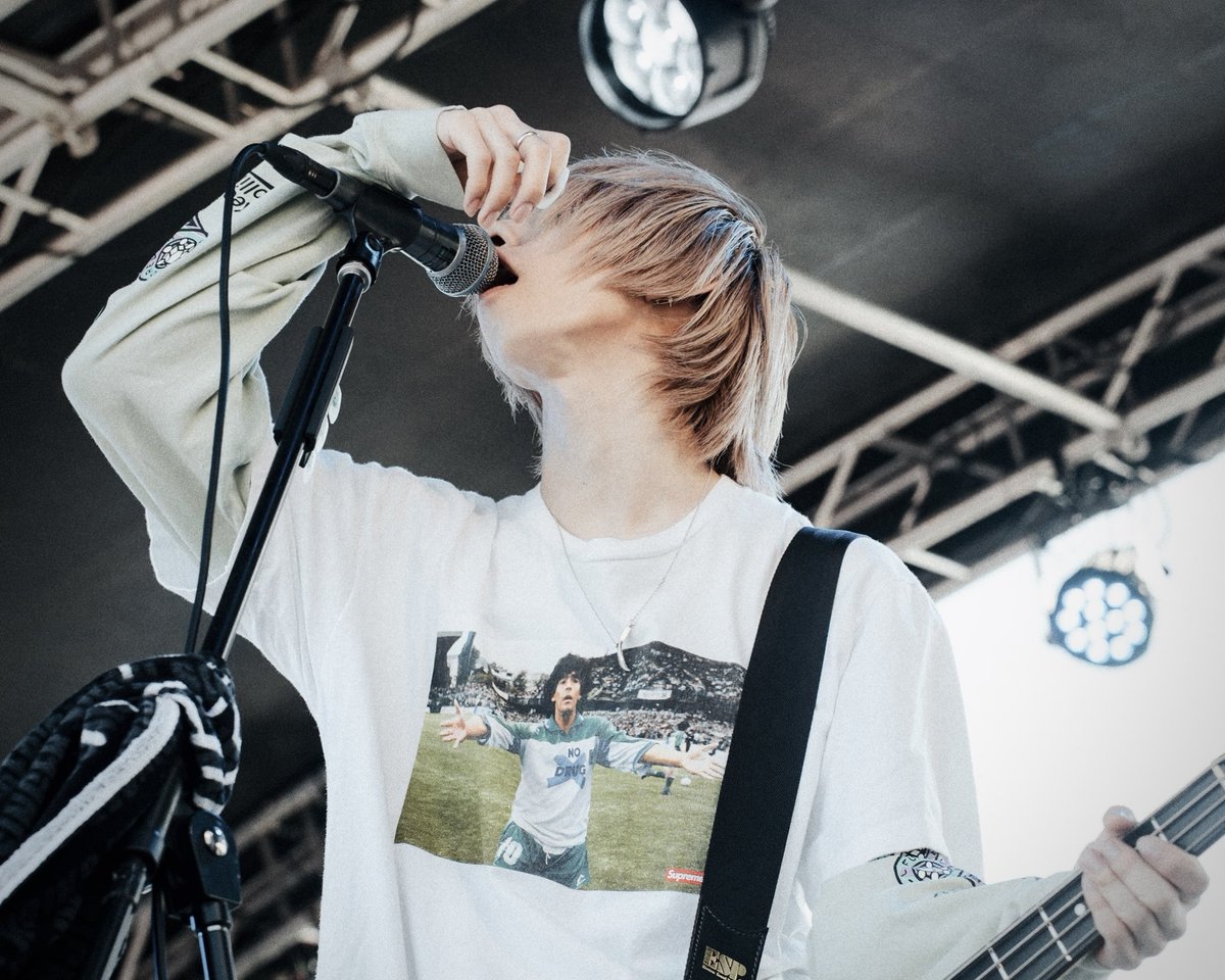 madrajpn's tweet photo. 今の自分やバンドの状況は音楽で伝えていきたいと思ってます。新しいInstagramアカウントで、作ったばかりの曲を載せました。歌詞もアレンジも未完成だけど、今しか書けないものを聴いて欲しい。https://t.co/2u3FcxFKeH https://t.co/UB1kEfyGDN