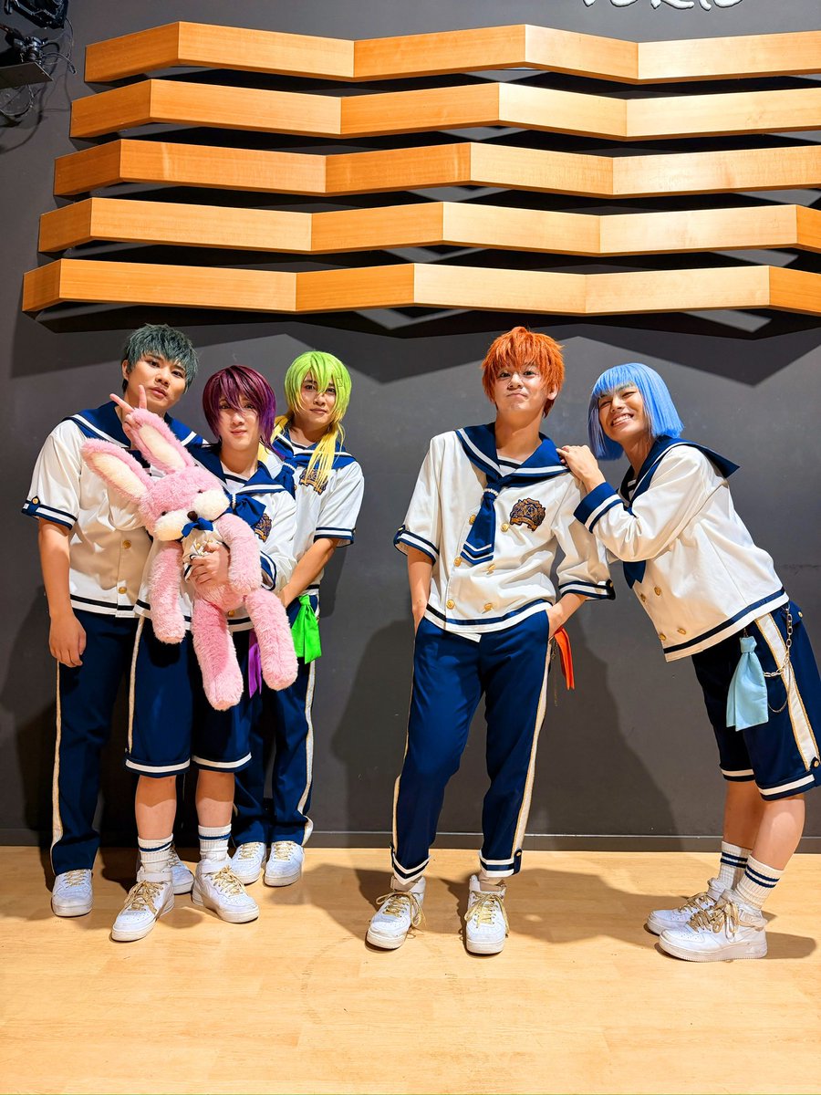 _ARSMAGNA_'s tweet photo. ARSMAGNA Special Live -Number O-

ありがとうございました‼️

みんながいるからここに立ててるんだよ✨✨

いつも本当にありがとう！！！

そして、また最高のライブを更新してくれたメイトのみんな！本当に最強🔥🔥

これからも思い出をガンガン作っていこう！！

タケル https://t.co/A3dFuPoTdS