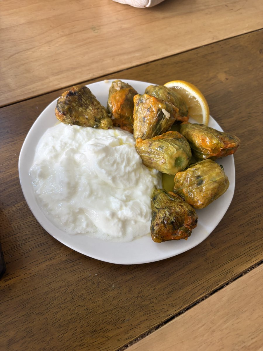 selenisel's tweet photo. Ayvalık. https://t.co/wl9pRRYxht