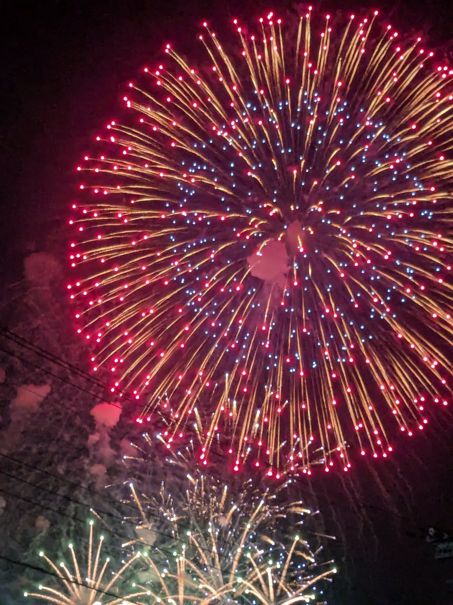 n_hypertonic's tweet photo. 行きも地獄帰りも地獄こと、花火大会実績解除です！ https://t.co/niK17lMWcB