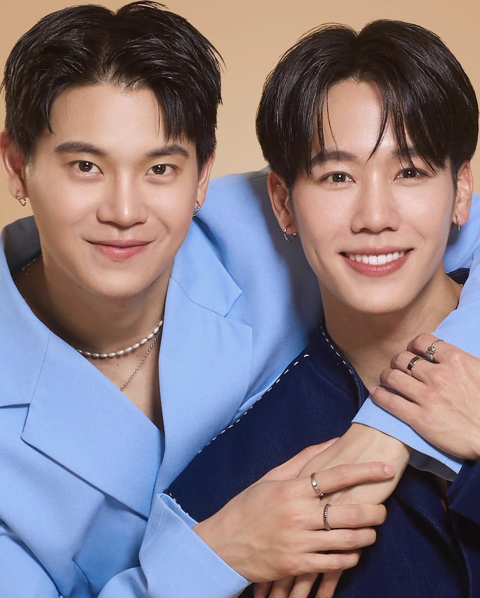 YinOFFICIALTH's tweet photo. VIF x YinWar
พี่หยิ่น&amp;น้องซูลู  พี่วอร์กับน้องแซมเมอร์

cr. photonogrid
#Zuluecho5 #sammerbcollie
#yinyin_anw #warwanarat #หยิ่นวอร์ https://t.co/jxSb2nRx9I