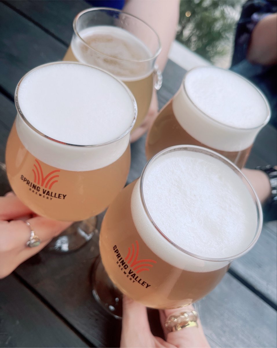 r1_am3's tweet photo. 🌻の季節が今年もやってきた🥳 https://t.co/NDL1L2Er95