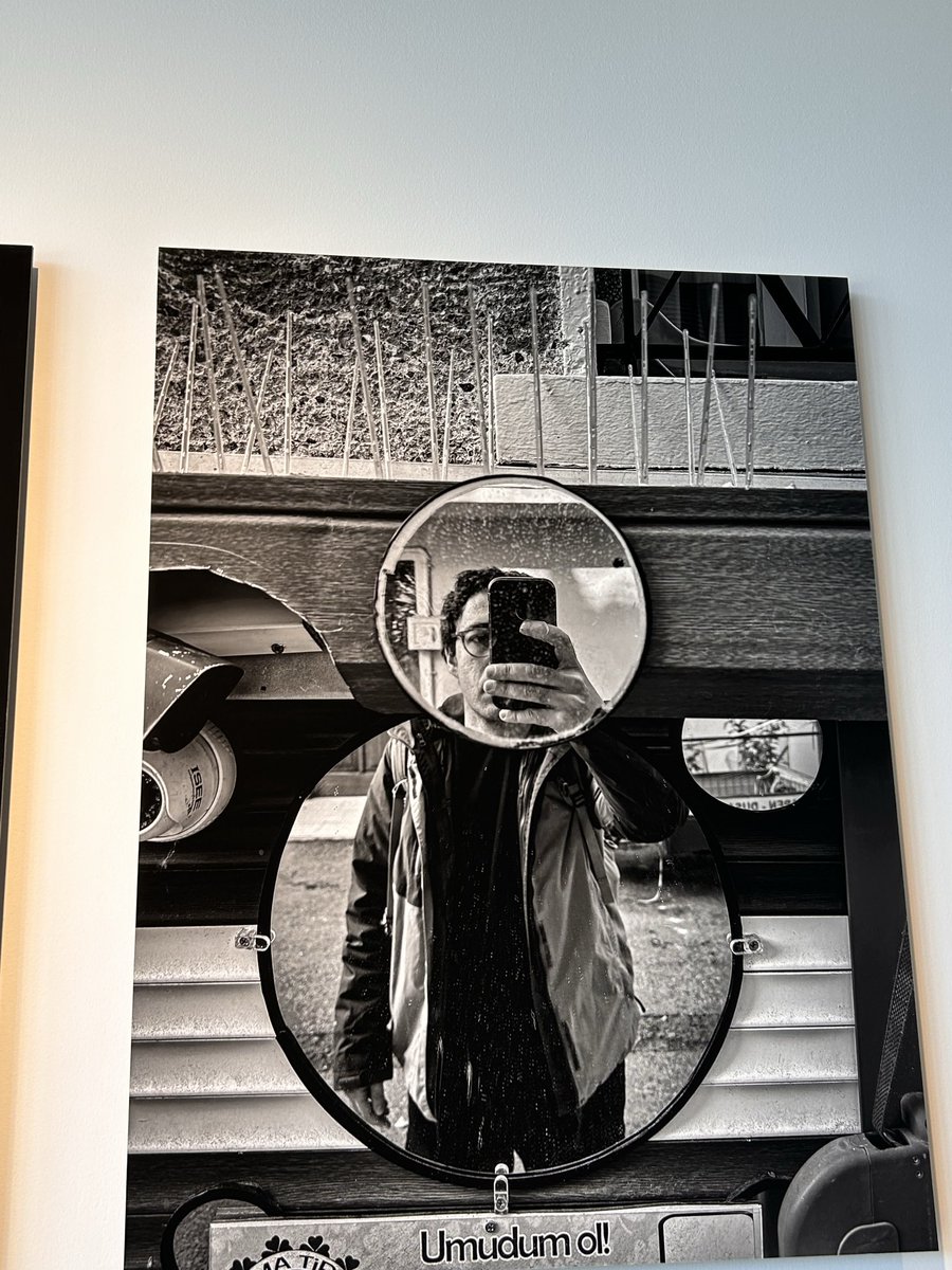 anaconda808's tweet photo. abi sanat buysa ben yokum ya. nedir bu heyyyyy kimin tanıdığının çocuğu bu @istanbulmodern_ https://t.co/73ygorGt2k