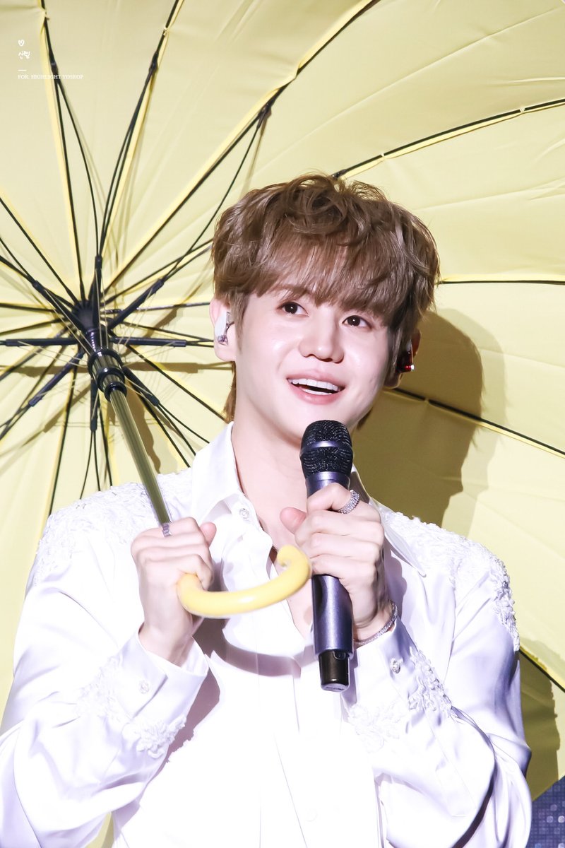 yyslight0105's tweet photo. 260725 YANG YOSEOP SOLO CONCERT (Fade In) in TAIPEI #요섭

☂️💛

#비스트 #BEAST #하이라이트 #HIGHLIGHT #윤두준 #양요섭 #이기광 #손동운 https://t.co/daKDioPtZV