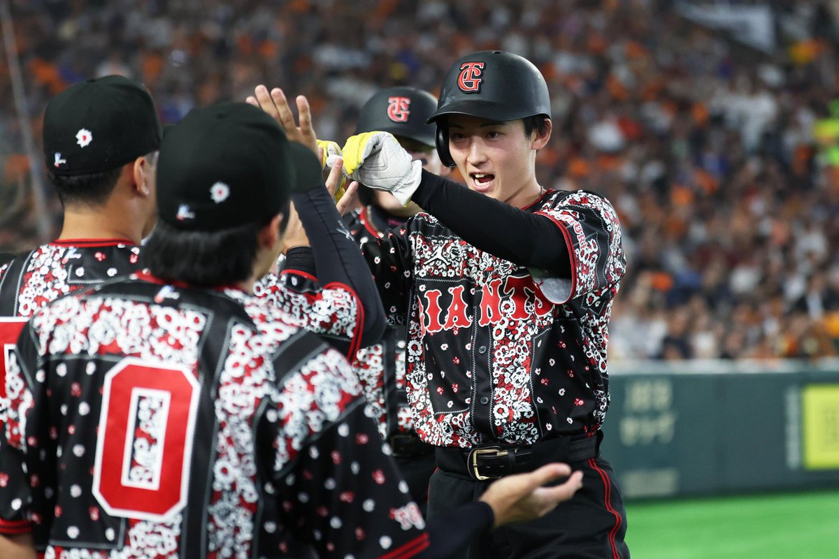 TokyoGiants's tweet photo. 【一軍】巨人 7-8 DeNA

#石塚裕惺 選手のヒットを皮切りに1イニング8安打7得点も、序盤の大量失点が響き敗戦。

https://t.co/roclUebhov https://t.co/2QnhWKc9d6