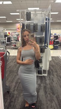 DaphneToby66018's tweet photo. Shaped like a very small P https://t.co/3VFtotLYlg