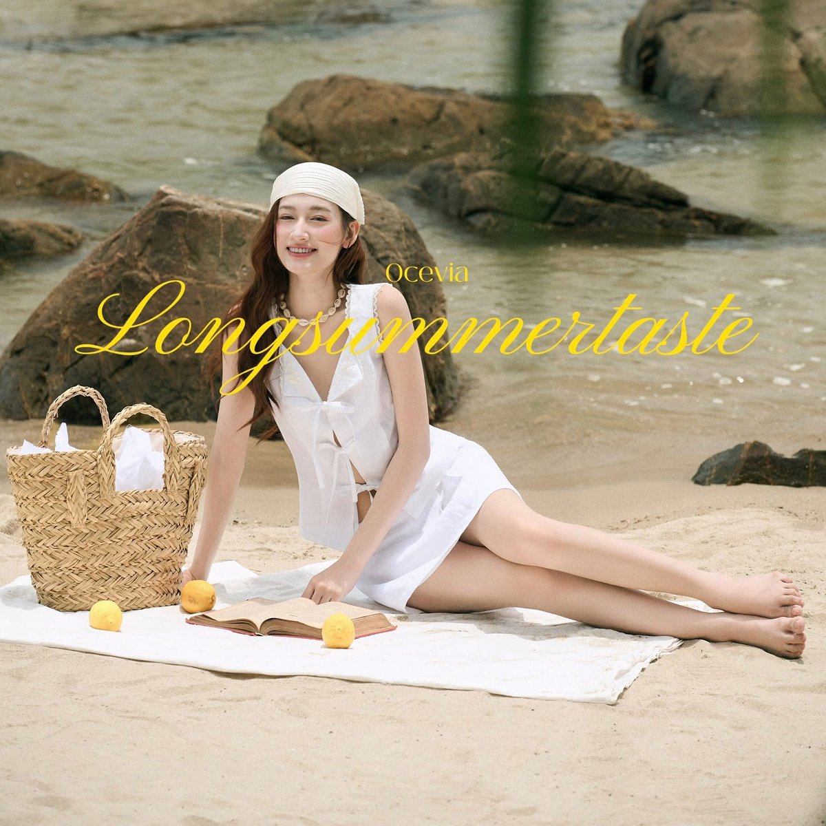 hellu0604's tweet photo. Bộ ảnh được chụp vào tháng 3, brand đã bán đùng đùng. Em giờ mới có gợi nhớ để đăng. Cũng xin là gần Tết đăng lại để các brand nhớ đến mà book :)))… https://t.co/WycoqNYONw