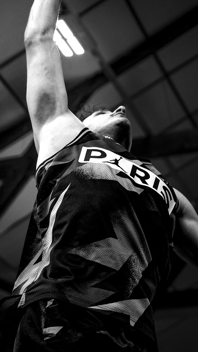 guysimonreal's tweet photo. 📸 KC Airball - LEC Summer Roadtrip 
🏀 Mes ballers c'est pour vous. https://t.co/y4CSieXlND