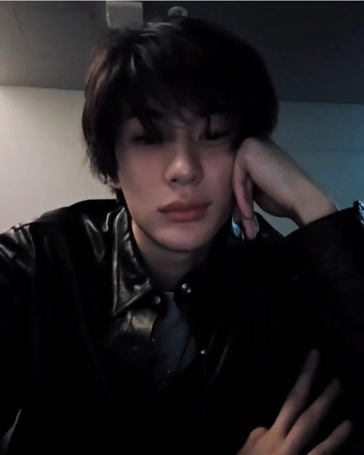 nn3abi's tweet photo. ถ้าเกิดวันนึงถ้าต้าดัง ต้าจะลืมพี่มั้ย https://t.co/TKa8GFR4UN