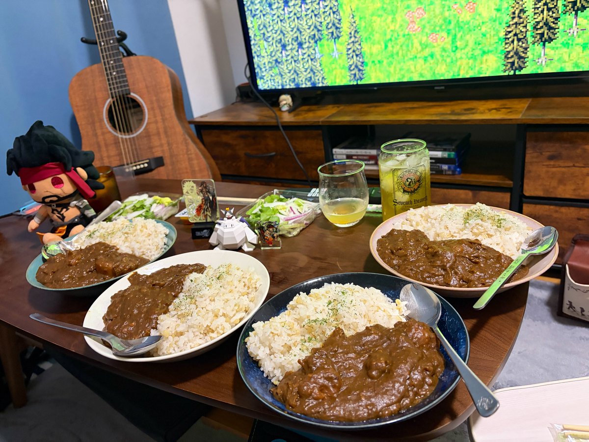 prompto910's tweet photo. FFカレートリキ会🍛🐤

初めて人に振る舞ってしまった https://t.co/Z5iO1oU2HE