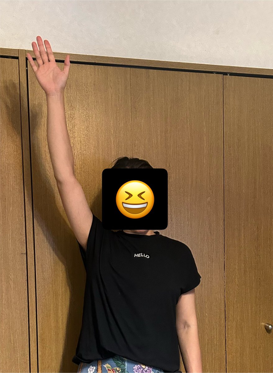 nyan_stamp's tweet photo. 右胸全摘＆同時再建（ティッシュエキスパンダー）の手術後2週間と1日で、ここまで手が上がるようになった💡　痛いけどリハビリ頑張る😤 https://t.co/bTLzmh8Ans