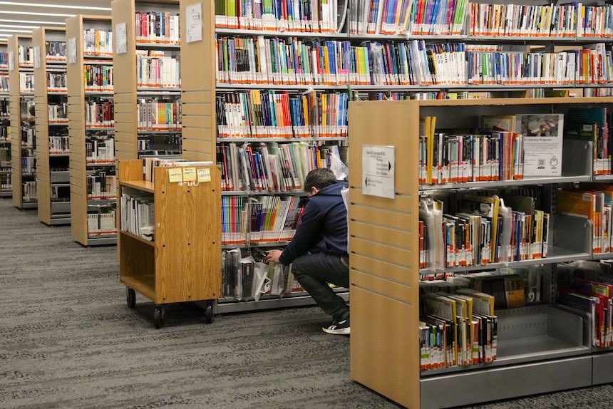 howardgreennews's tweet photo. AI companies are destroying books. What will they come for next? https://t.co/1ggO6aDW3Y https://t.co/1wFT4ATF3r