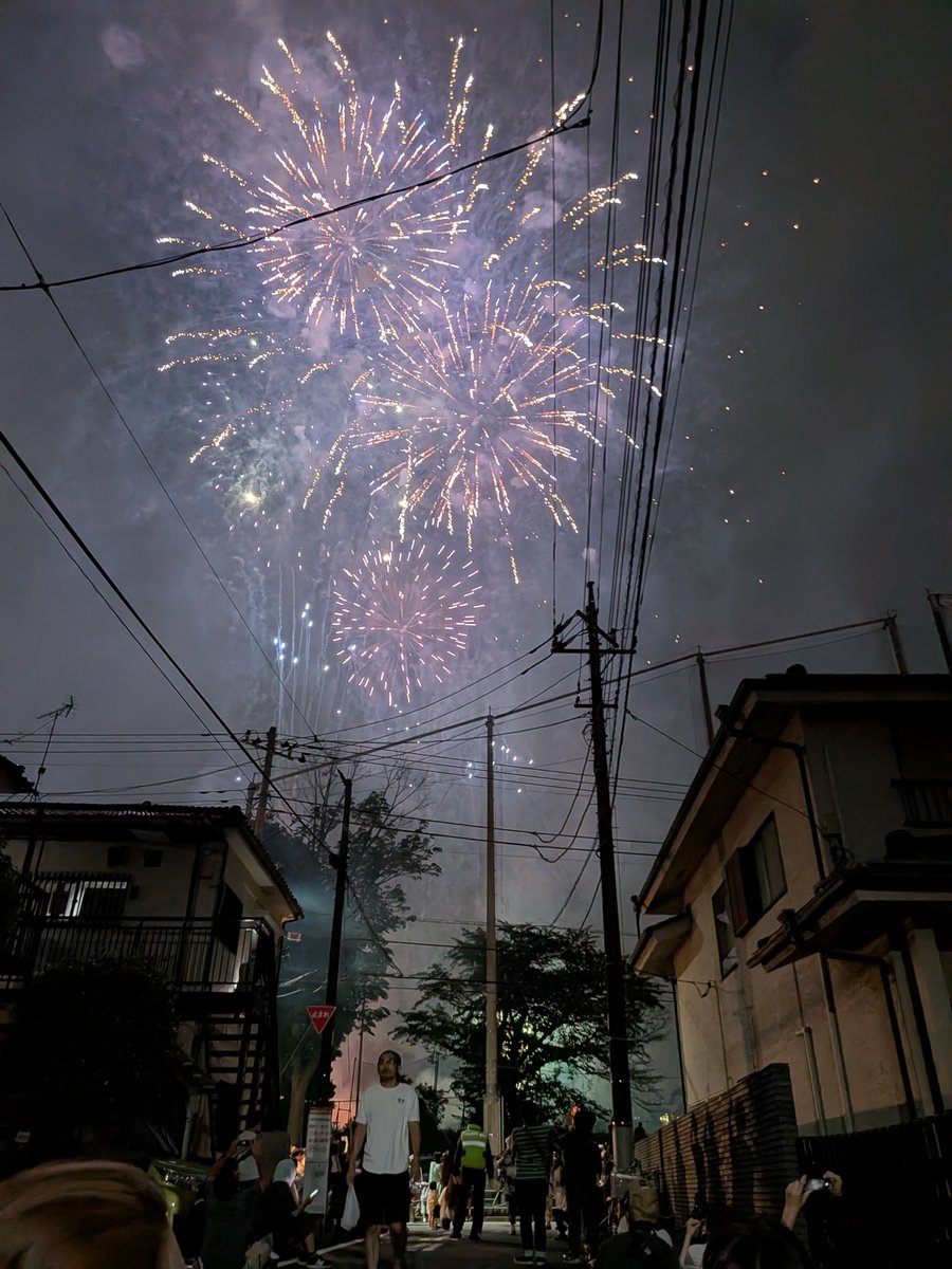 Maru_14Chocobo's tweet photo. 今年も花火でした https://t.co/4sD8GOG7m0