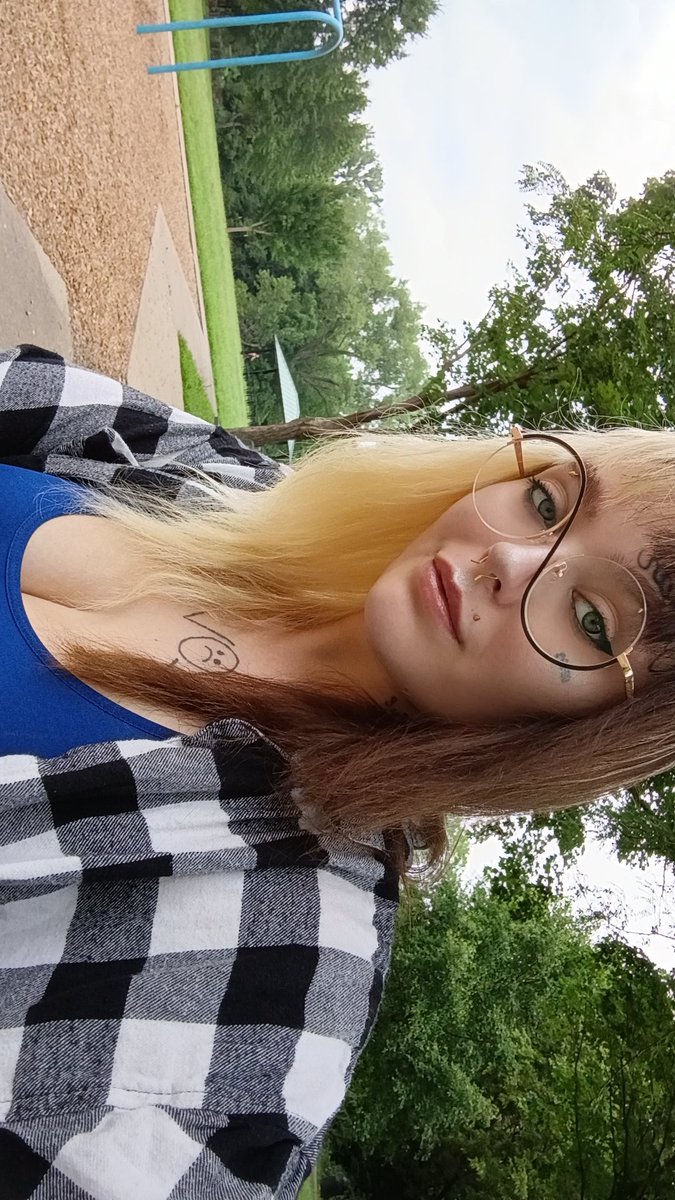Anything4Robyn's tweet photo. if you have to ask if you should send, the answer is yes.

#findom #brat #brattydomme #cashslave #finsub #tribute #spoiledbrat #financialdomination #femdom #paypig #cashapp #silentpay #goddess #sendit #goodboy https://t.co/W17F7GCzYf