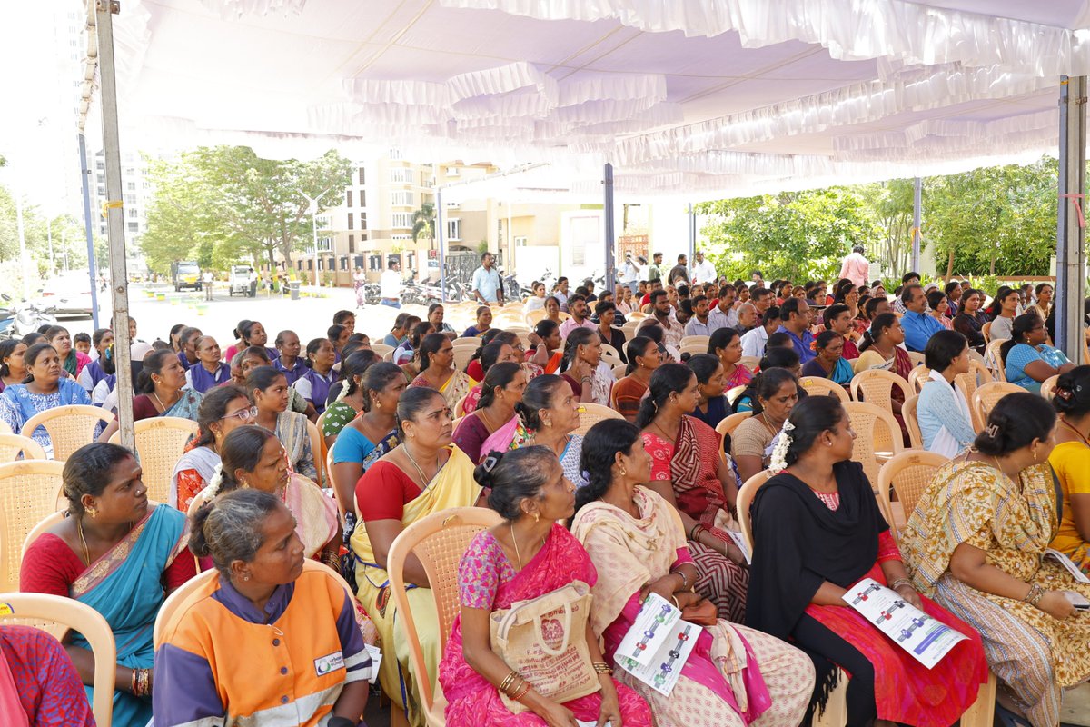 SumeetUrbaser's tweet photo. Every habit counts. ♻️

Together with @chennaicorp , Urbaser Sumeet conducted a Source Segregation Awareness Programme at Taisha Apartments, inspiring residents to make waste segregation a daily practice.

#UrbaserSumeet #SourceSegregation #CleanerChennai #Sustainability https://t.co/jO0L6KqeEW