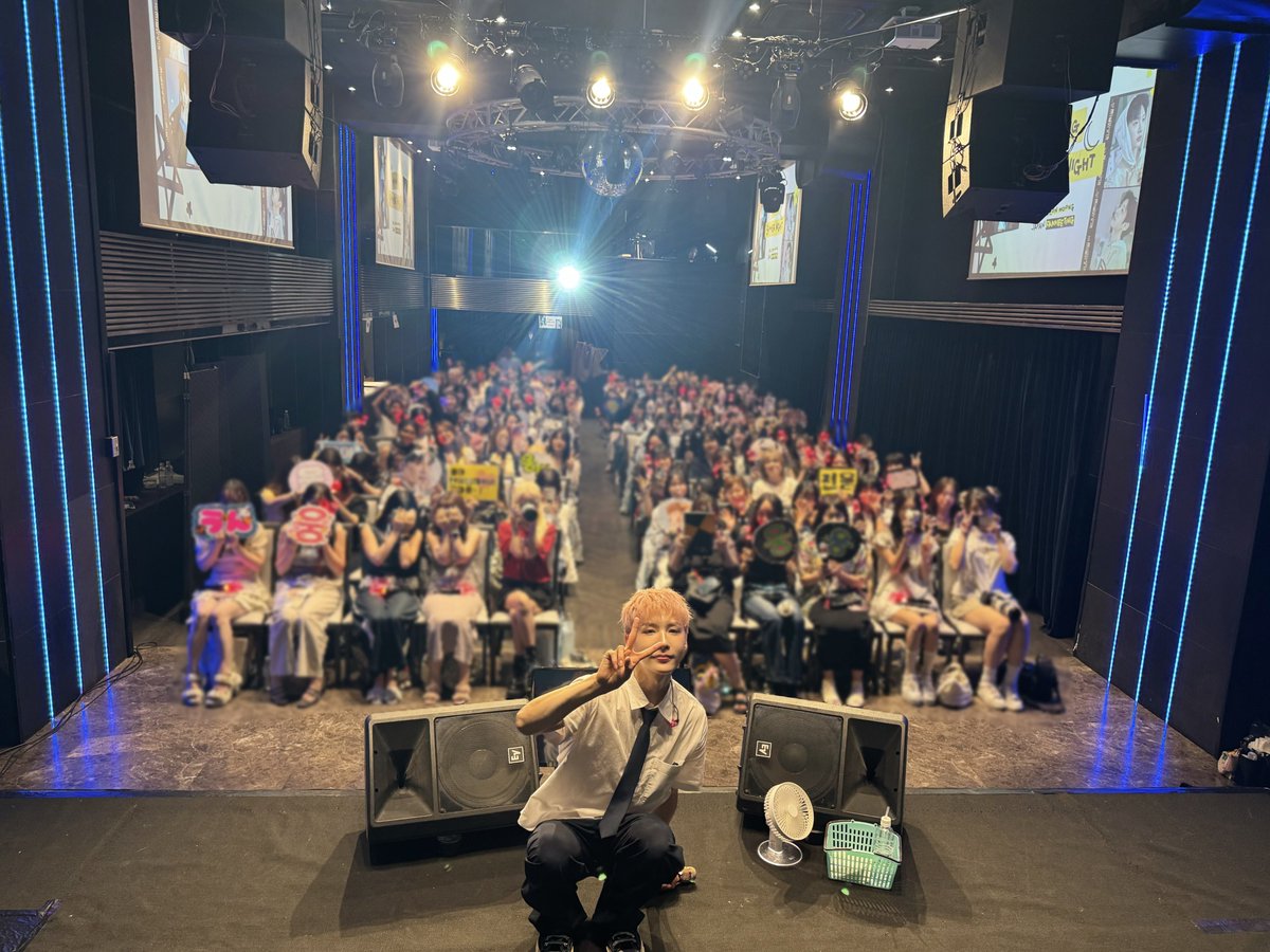JWOONG_Official's tweet photo. [📸] 2026 JEON WOONG JAPAN FANMEETING [WOONG SUMMER NIGHT] DAY 1

내일은 더 즐겁게 같이 놀아요✨

#전웅 #JEONWOONG https://t.co/angtVEYsyx