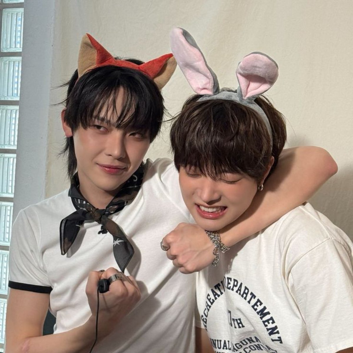 yuyu_lovvver's tweet photo. Nichojoo ─ Best part

🍊 : "Your dumb" actually means "I love you"
🍓: euijoo dummy https://t.co/MxkMFkyjek