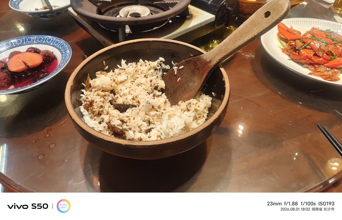 mkcaomt's tweet photo. 今天下午去鱼市餐厅（老许家鱼市）吃饭
#ManKiCheung #Changsha #文麒翔 #长沙 https://t.co/lUHQqyFlrf