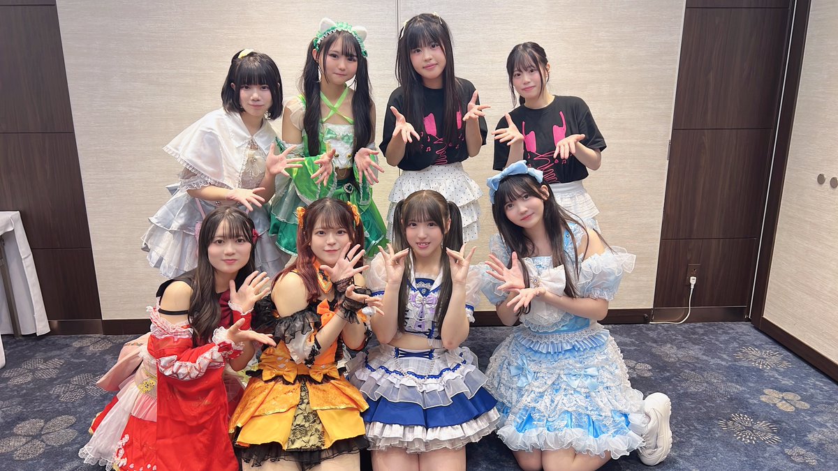 CHIMO_OITA's tweet photo. 7/26に開催されました「熊本アイドル4グループ合同ツアー2026〜熊本は、今が一番面白い〜 in 大分｣に出演させていただきありがとうございました ✨️

☀️ SunnyHoneyさんの花宮かのかちゃんとDENGEKI Loverをコラボしました！

☀️ とてつもなく熱いフロアでした！

次週8/9(日)に行われるSunnyHoneyさん橘みおちゃんの卒業公演にも出演させていただきます！
こちらもぜひご来場お待ちしております✨️
🤍https://t.co/FTbA7CPFeM

#チャイモ