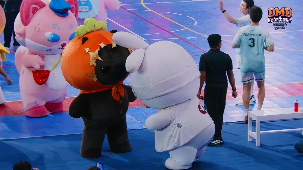 chaipopadkhai's tweet photo. มีคนจีบกันค่ะ!!!!!!
DOMUNDI SPORTS 2026 #DMDSportsDay2026
#JookKroo #OhAe https://t.co/lTBb2u7rzL