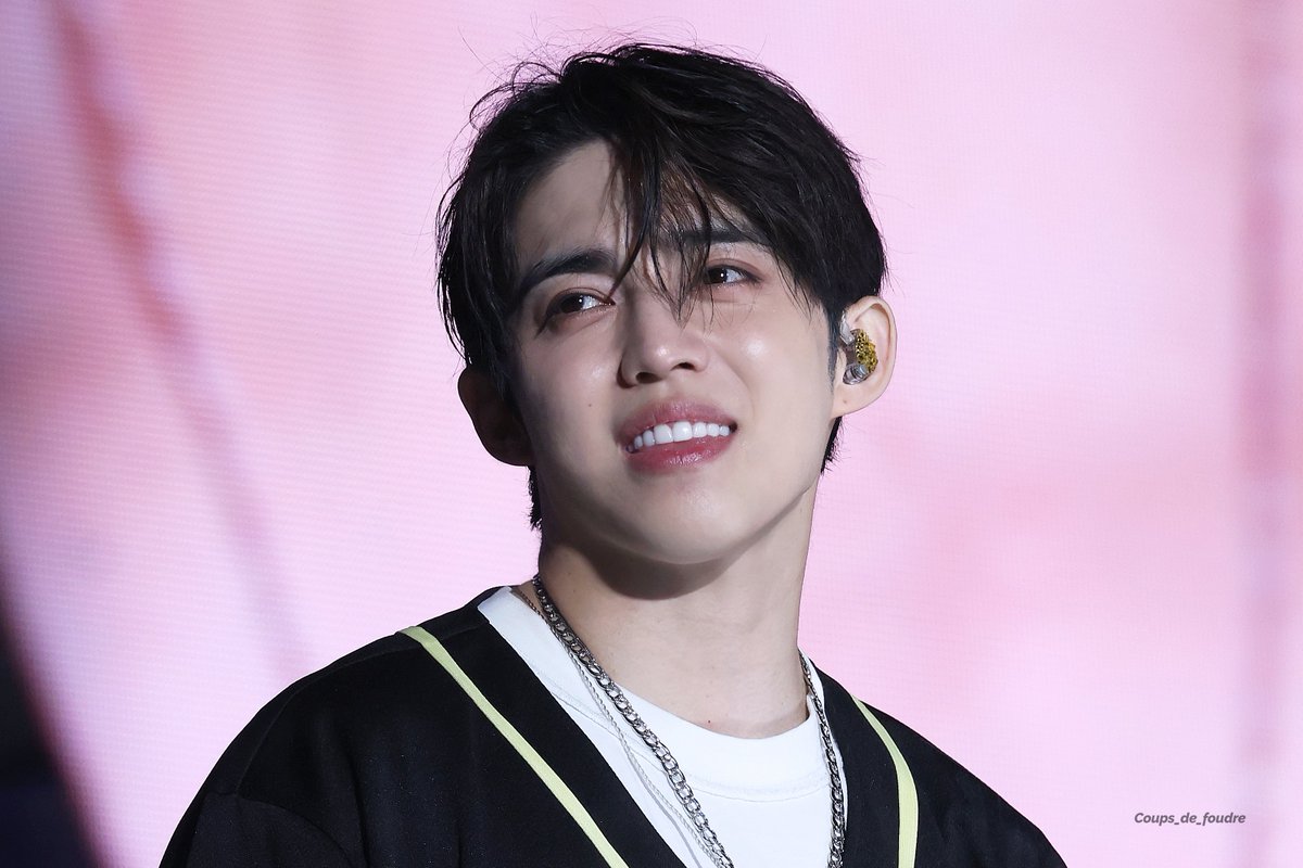 Coups_de_foudre's tweet photo. #에스쿱스 #SCOUPS #승철 #최승철 
#세븐틴 #SEVENTEEN
@pledis_17
260621 https://t.co/CLRMqhGJtC