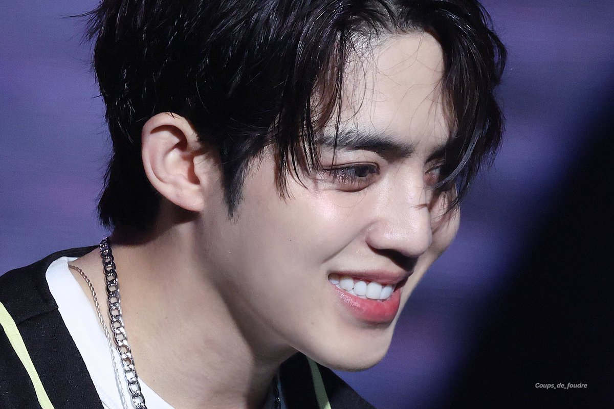 Coups_de_foudre's tweet photo. #에스쿱스 #SCOUPS #승철 #최승철 
#세븐틴 #SEVENTEEN
@pledis_17
260621 https://t.co/CLRMqhGJtC