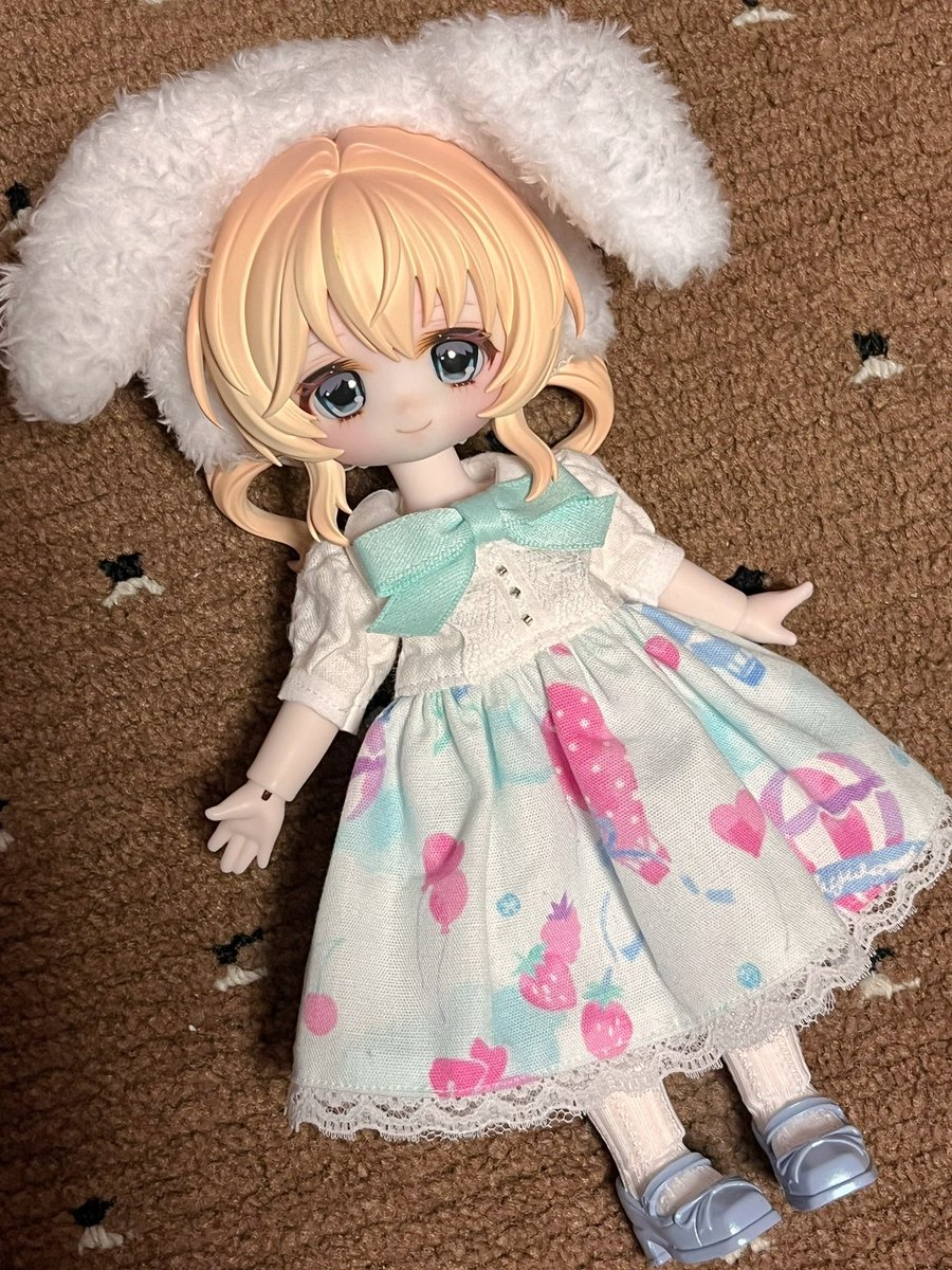 nonnoranon's tweet photo. ボニバニ6ちゃんメイクしました〜
アイも作ってみたいな… https://t.co/J8VNBJoyTO