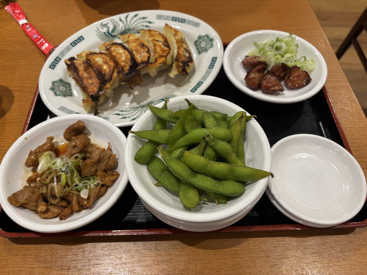kntysn's tweet photo. 日高屋優勝セットで今年のTIF締め！ https://t.co/ASvS5Le5Ro