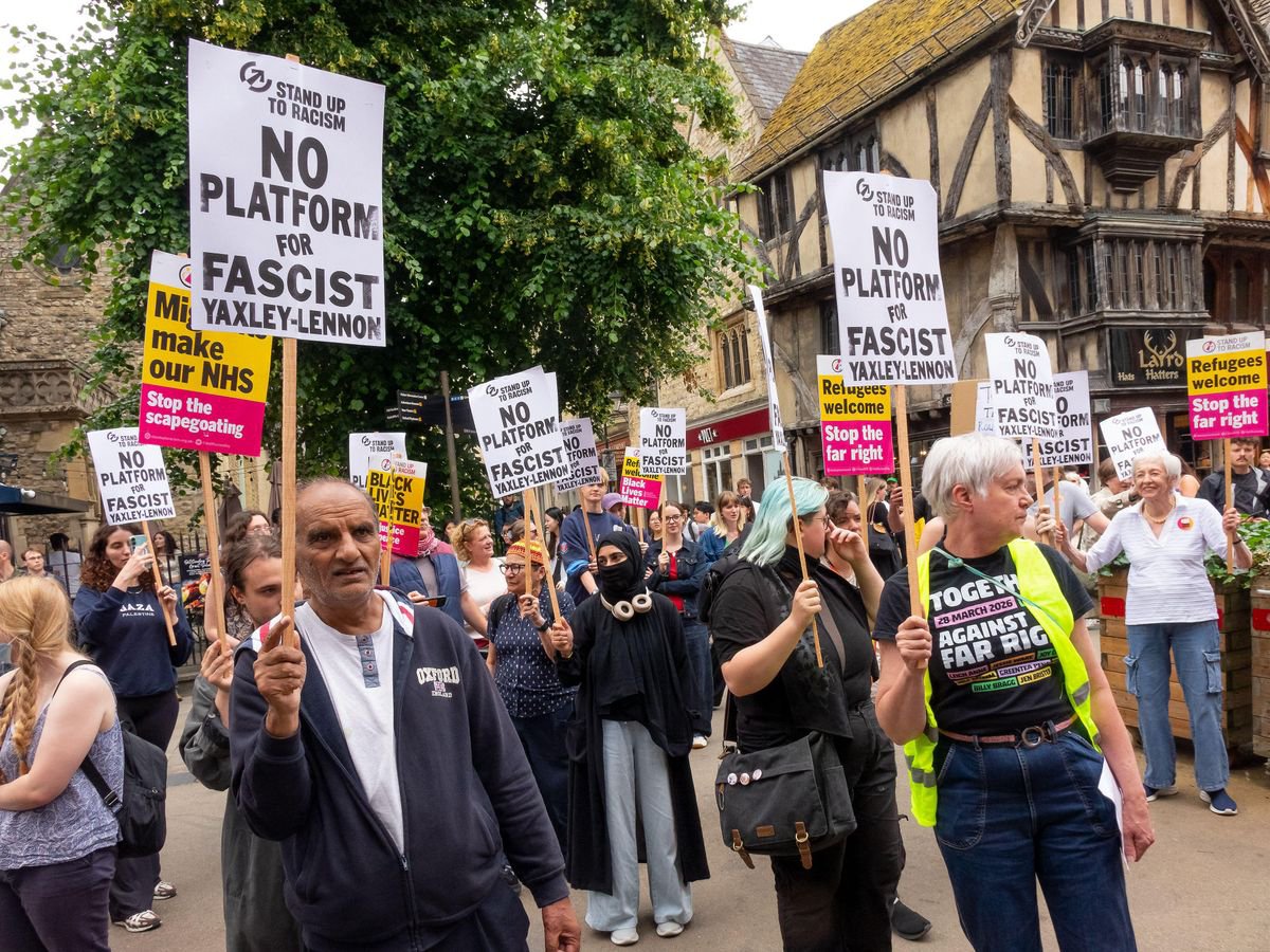 KnightedBean's tweet photo. @Fiat__Justitia @TRobinsonNewEra Since when did woke liberals revert to Islam? https://t.co/6vEF4WDDgb