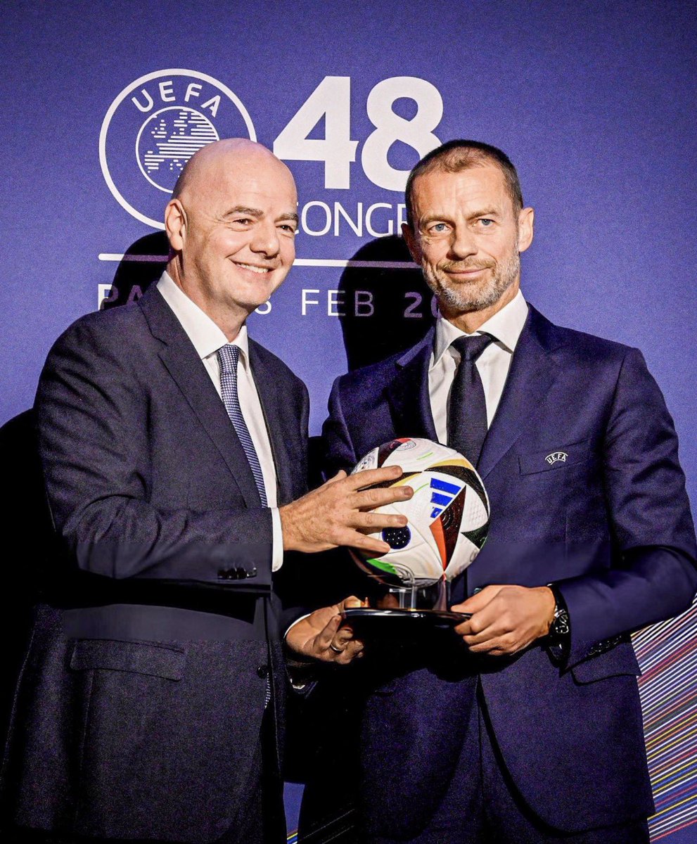 liberta___depre's tweet photo. UEFA pediu que Gianni Infantino se demita do cargo de presidente da FIFA, caso contrário, terão de votar pela sua saída. 

Via: @Telegraph 

📷 Getty Images https://t.co/nIdvPFXHAf