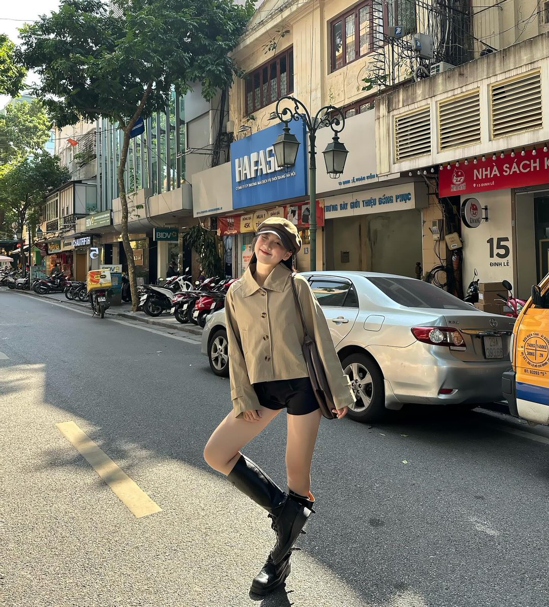Jmanuel_91's tweet photo. Yo! 😎 Quick reminder: you’ve got a spark in you—let it light up the path ahead. 💖
wVuPk https://t.co/QpLrwWngiY