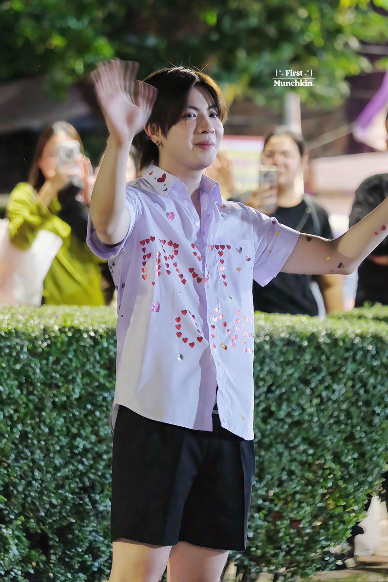 1stmunchk's tweet photo. 🫧 : ขอให้เฟิร์สมีความสุขกับวันเกิดมากๆนะคับ รักน้าา 🥰🫳🏻

#Firstone | @firstone_wnk 
#1stMunchkSnap https://t.co/45YUbBIQ03