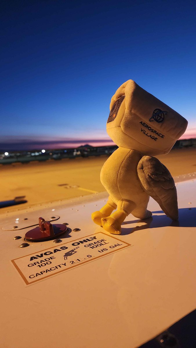 HumanCyberRisk's tweet photo. Are you headed to @defcon ? We say #birdsarentreal in the @SecureAerospace village.....maybe you'll get the bird from us.... https://t.co/GVy6c7Gi5g