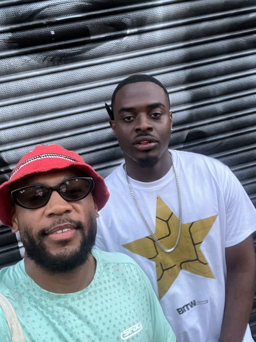 9bills's tweet photo. Linked up with Ceebo to find out how he made his first 9bills. Coming soon 🔜 xx https://t.co/Uc2qGhtp9o