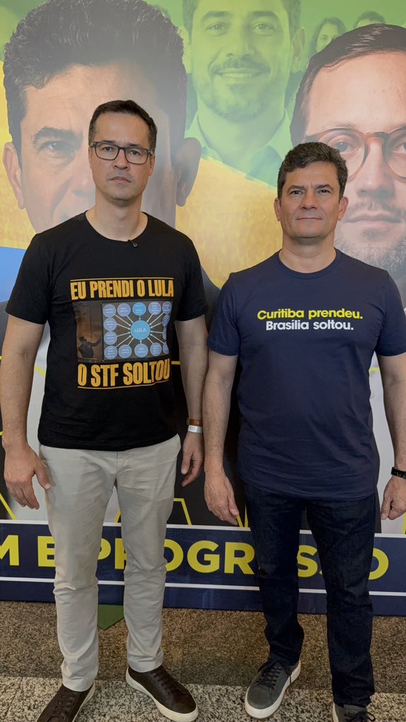 deltanmd's tweet photo. Nós prendemos o Lula. O STF soltou. https://t.co/o8bVfgjclY
