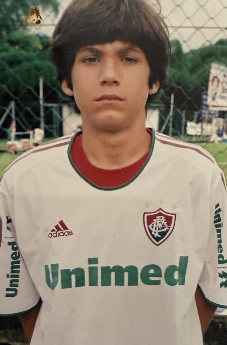 xeremmemes's tweet photo. “Em 2007 meu sonho era ser o Thiago Silva, em 2026 eu sou o substituto do meu maior ídolo e referência no meu clube de coração. Deus tem sido muito bom comigo.”

- Igor Rabello https://t.co/FxWh1yB51a