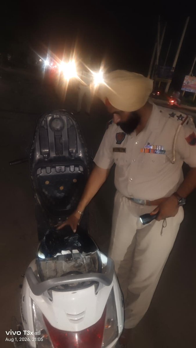 PP_kapurthala's tweet photo. We remain on high alert round the clock to ensure your safety.
In case of any emergency, dial 112 for immediate assistance.
#kapurthalapolice https://t.co/gLLXoRVD82