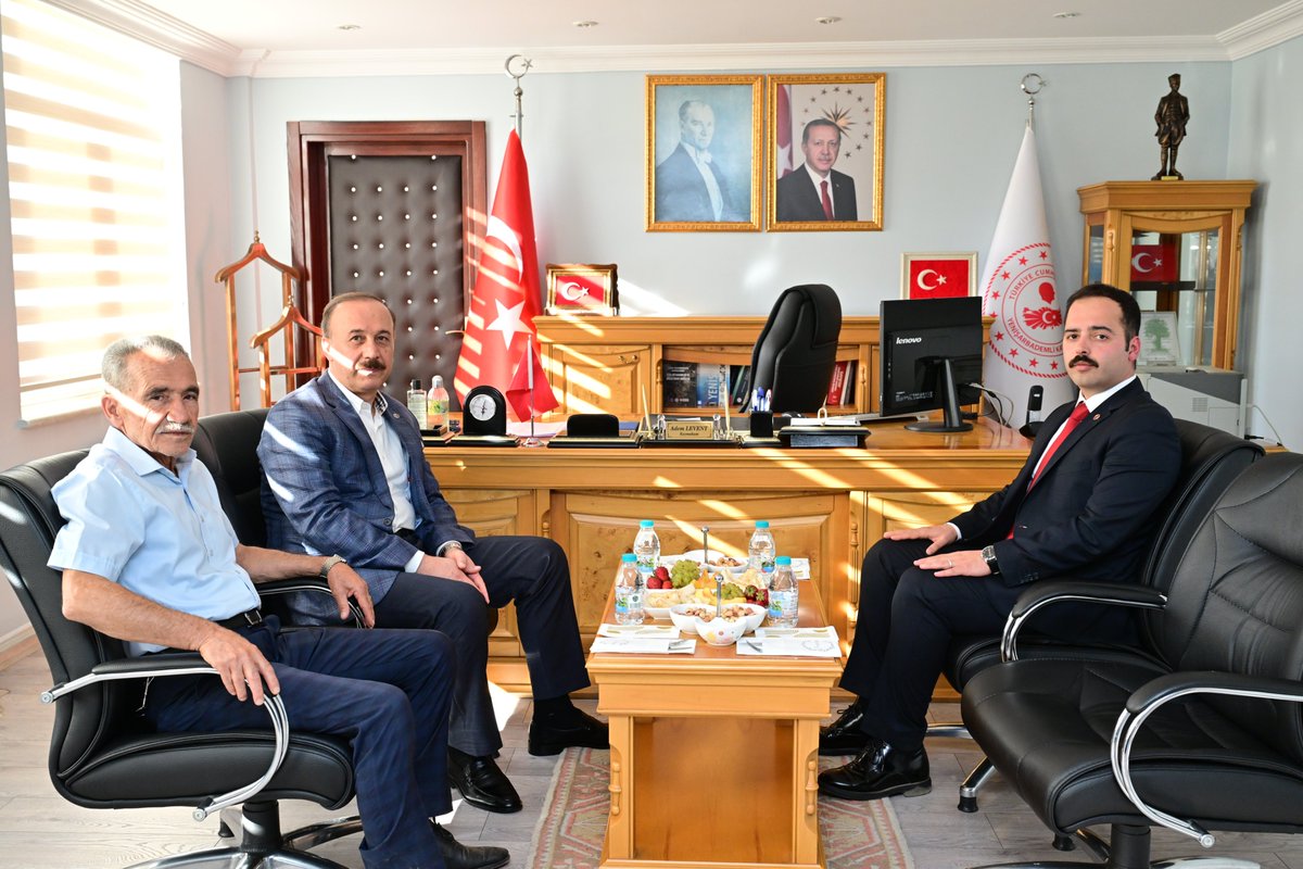 Abdullah_Erin47's tweet photo. Yenişarbademli ilçemizde görevine başlayan Kaymakamımız Sayın Dr. Adem Levent’i ziyaret ederek hayırlı olsun dileklerimizi ilettik ve ilçemizde devam eden kamu yatırımları hakkında Kaymakamımız ve Belediye Başkanımızla istişarelerde bulunduk.

Sayın Kaymakamımıza yeni görevinde üstün başarılar diliyorum.