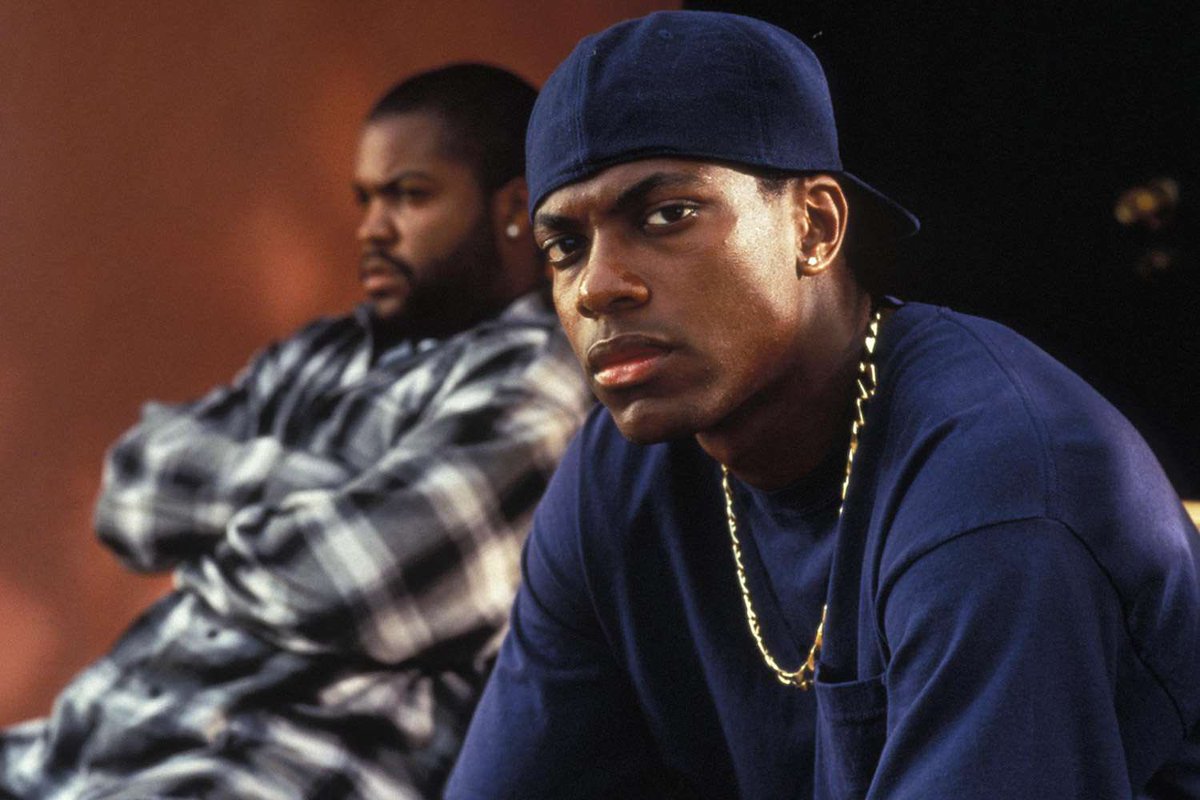 FlamGawdGaming's tweet photo. Friday
Money Talks
Rush Hour

All 3 movies take place in L.A. btw 

Addicted to weed, he meets a woman and starts a family but can’t pass a drug test to get a job, so he resorts to hustling. After a run in with a corrupt foreign gang, his way with words finds him an in to the police academy